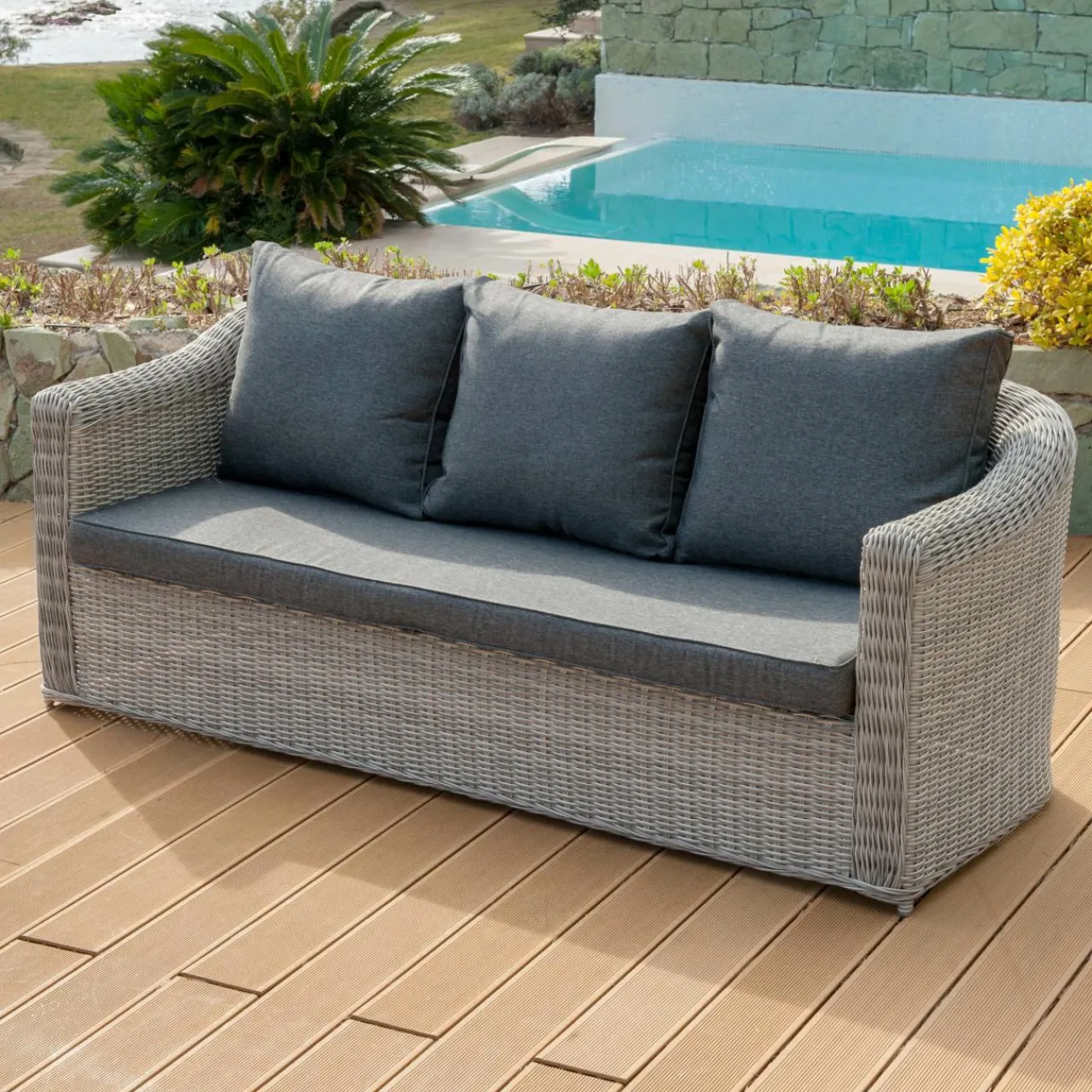 Canapé, Fauteuil Et Table Basse|MOBELLIA Canapé de jardin en résine tressée 3 places Calvi Gris et gris foncé Tressé Gris - Anthracite