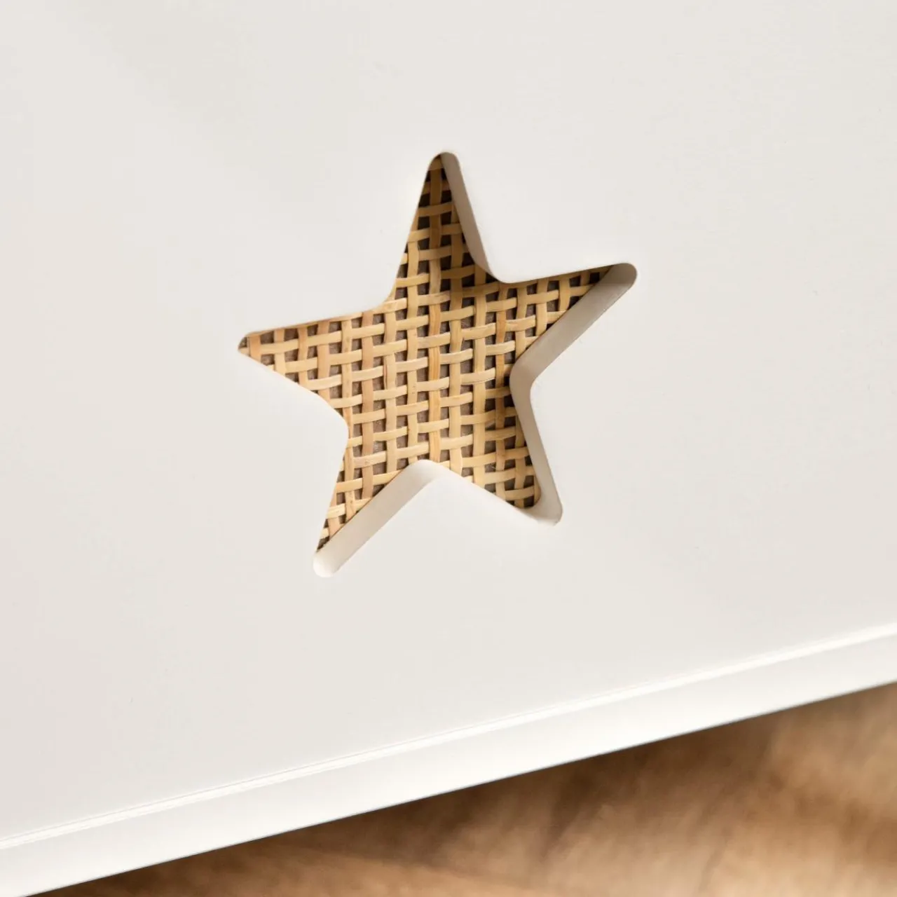 Petit Meuble Enfant|EMINZA Coffre à jouet ouvert enfant bois (H44 cm) Stars Blanc