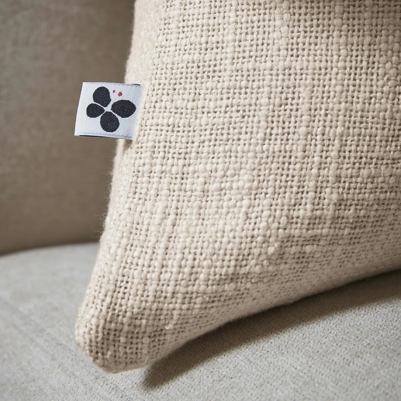 Coussin Et Housse|L'EFFET PAPILLON Coussin carré coton (60 x 60 cm) Sixtine Beige