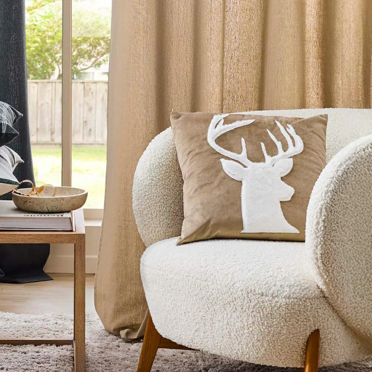 Coussin Et Housse|douceur d'intu017drieur Coussin carré velours (45 x 45 cm) Vik sable Beige