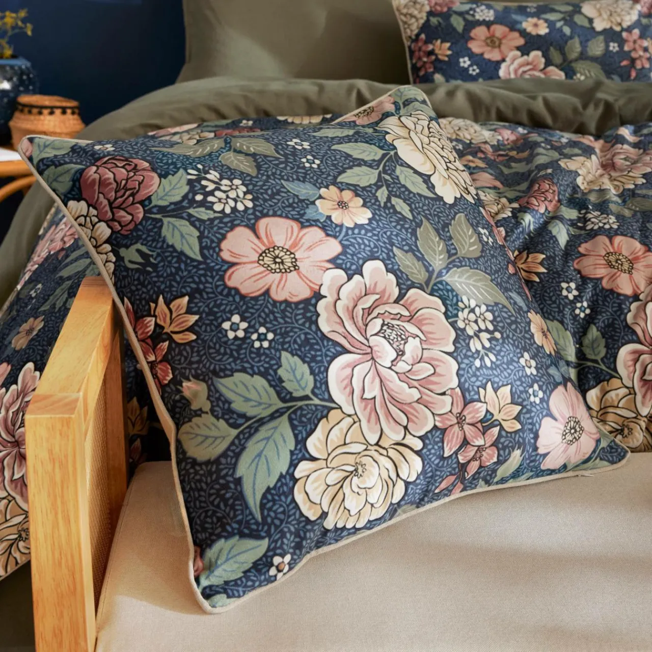 Coussin Et Housse|EMINZA Coussin carré velours (50 x 50 cm) Dolores Rose