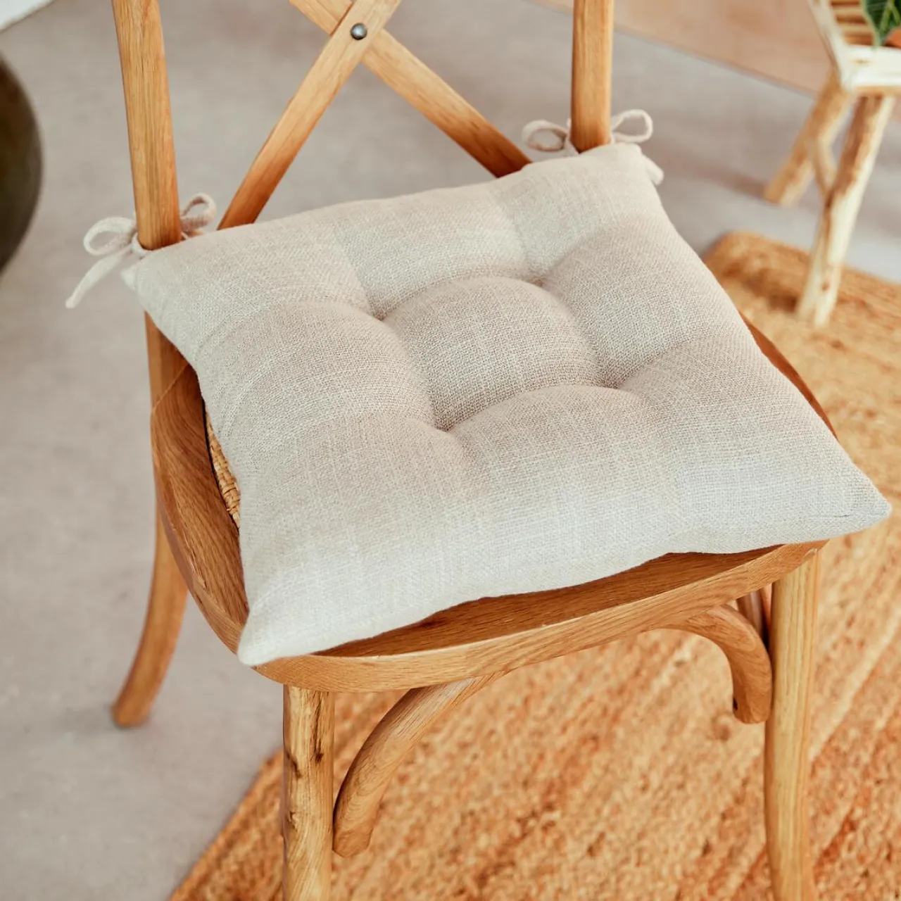 Galette De Chaise|Atmosphera, cru017dateur d'intu017drieur Coussin de chaise carré (38 x 38 cm) Clem lin Beige