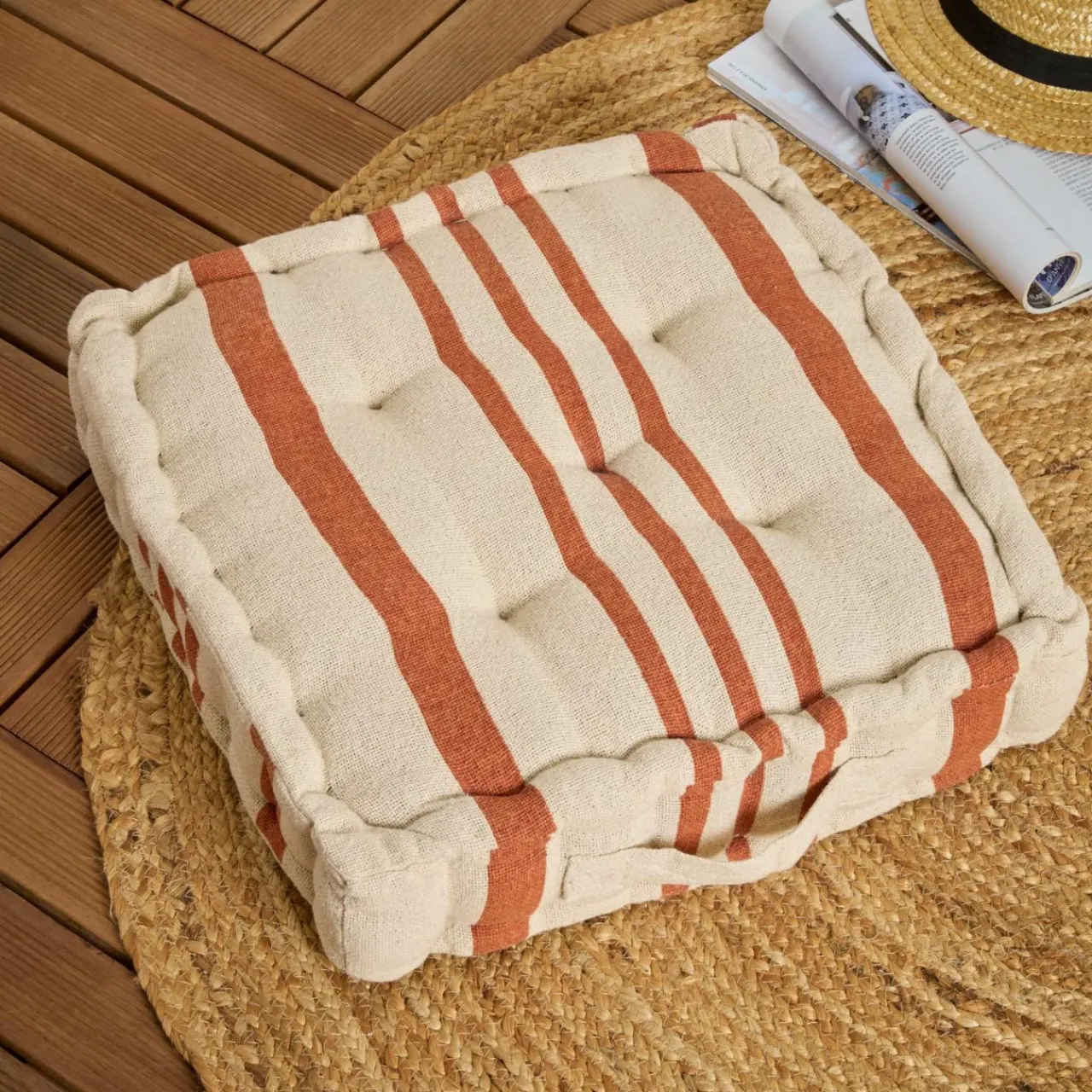 Accessoires Et Coussins|Coussin Déco D'Extérieur|EMINZA Coussin de sol extérieur (45 x H10 cm) Nautira Orange