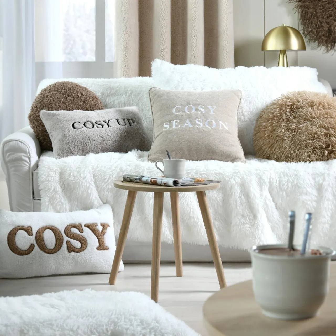 Coussin Et Housse|STOF Coussin rond bouclette (40 cm) Cosylife Taupe