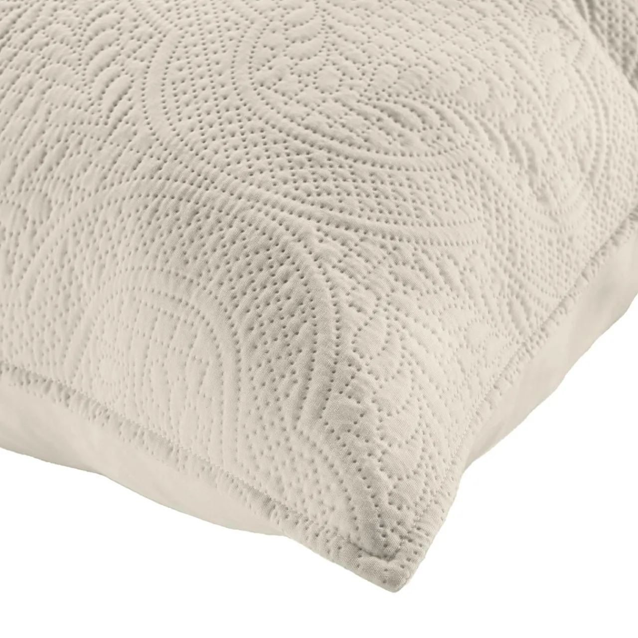 Couvre-Lit Et Édredon|douceur d'intu017drieur Couvre-lit matelassé et deux taies d'oreiller (240 x 260 cm) Romane Beige Ecru