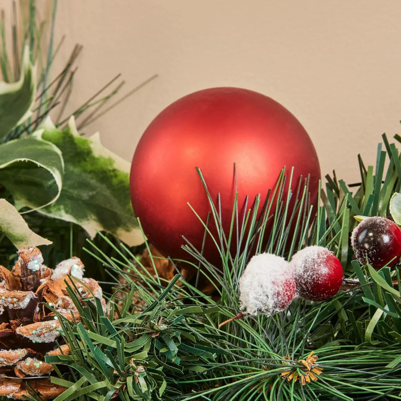 Sapin Grande Taille|Guirlande En Sapin Artificiel|Feeric Lights & Christmas Guirlande de sapin (200 cm) Festivités Rouge