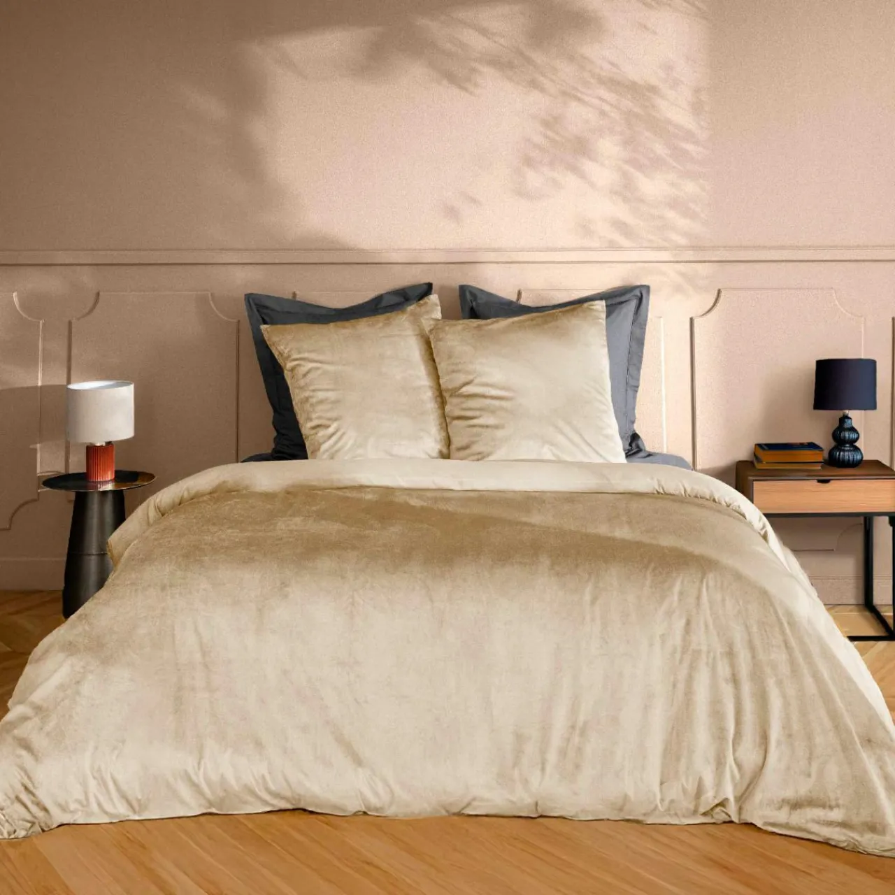 Parure De Lit|Housse De Couette|douceur d'intu017drieur Housse de couette et deux taies d'oreiller velours (240 x 220 cm) Velina sable Beige