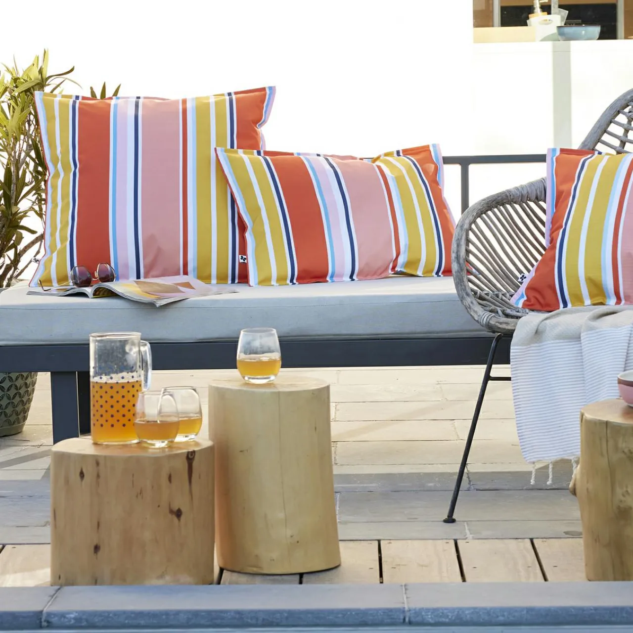 Accessoires Et Coussins|Coussin Déco D'Extérieur|L'effet papillon Housse de coussin extérieur carrée (60 x 60 cm) Bianca Jaune