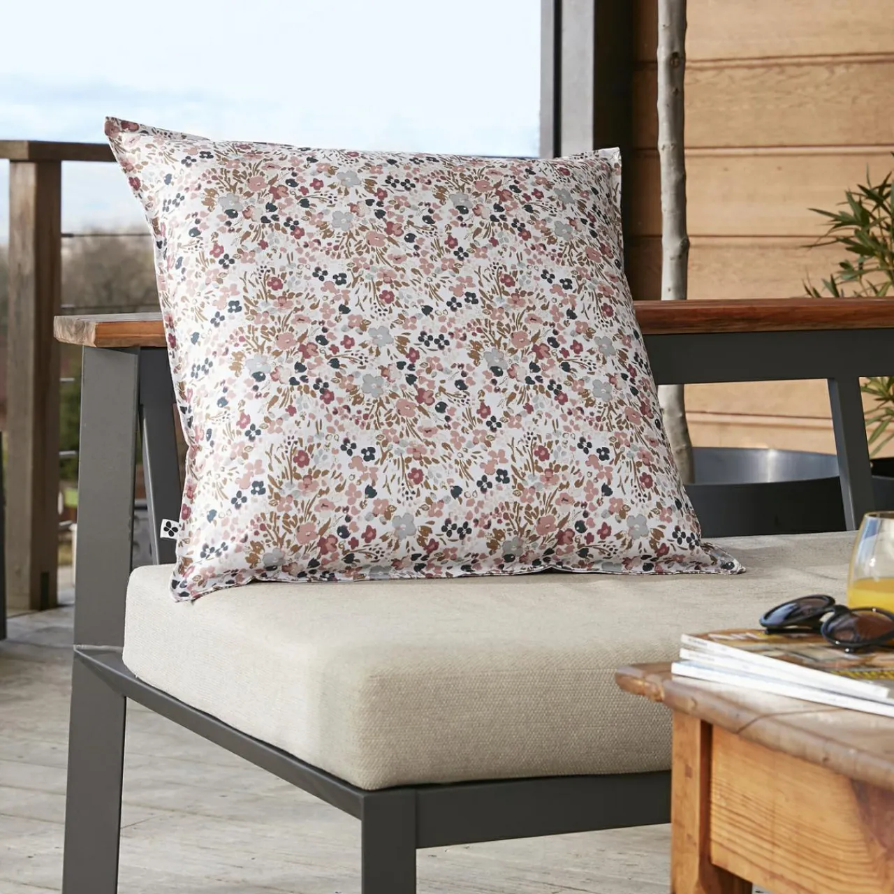 Accessoires Et Coussins|Coussin Déco D'Extérieur|L'effet papillon Housse de coussin extérieur carrée (60 x 60 cm) Capucine Beige