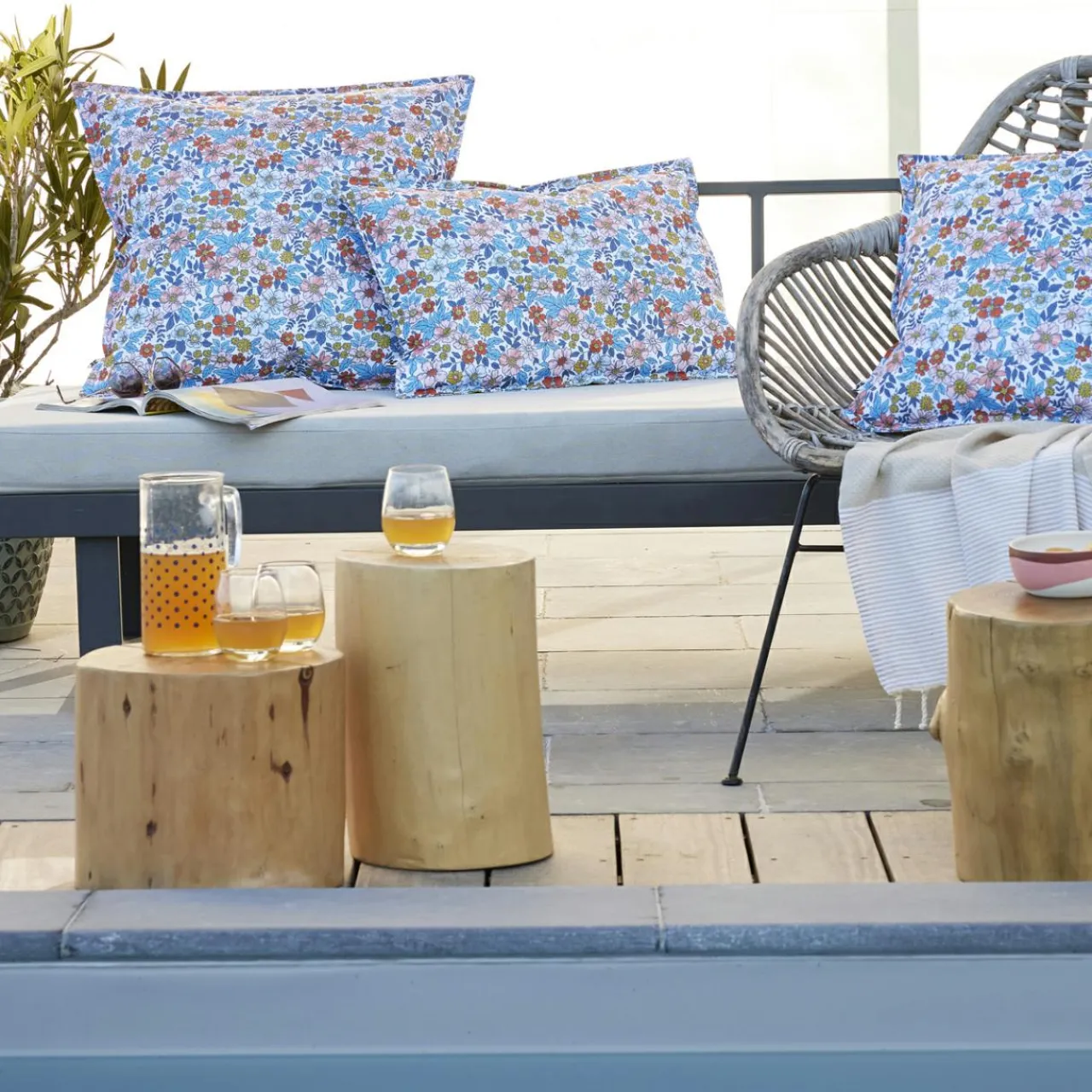 Accessoires Et Coussins|Coussin Déco D'Extérieur|L'effet papillon Housse de coussin extérieur rectangulaire (40 x 60 cm) Danaé Multicolore