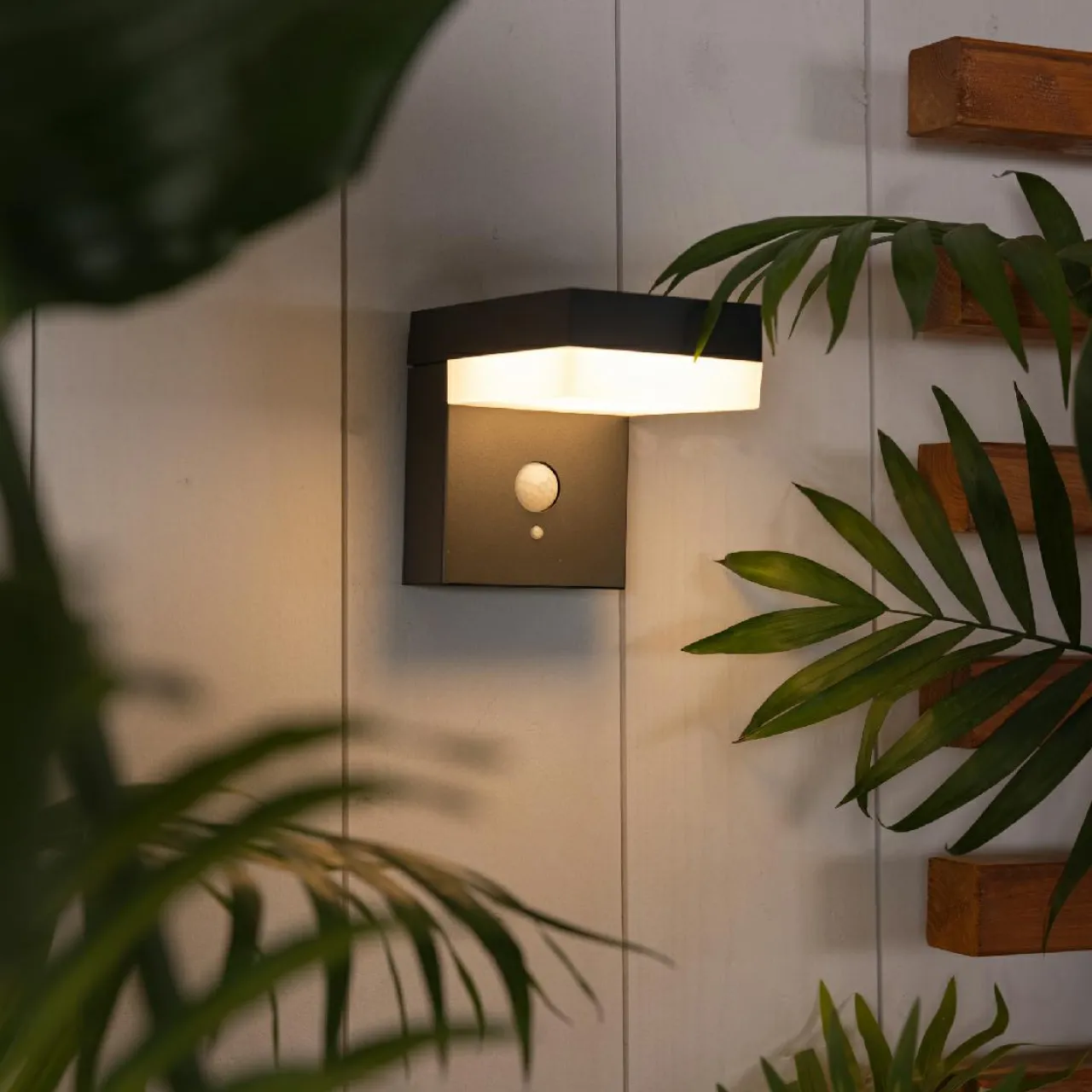 Luminaire Jardin|Eclairage Extérieur|KAEMINGK Lampe murale solaire 600 lumens (H12,5 cm) Elite Gris Anthracite