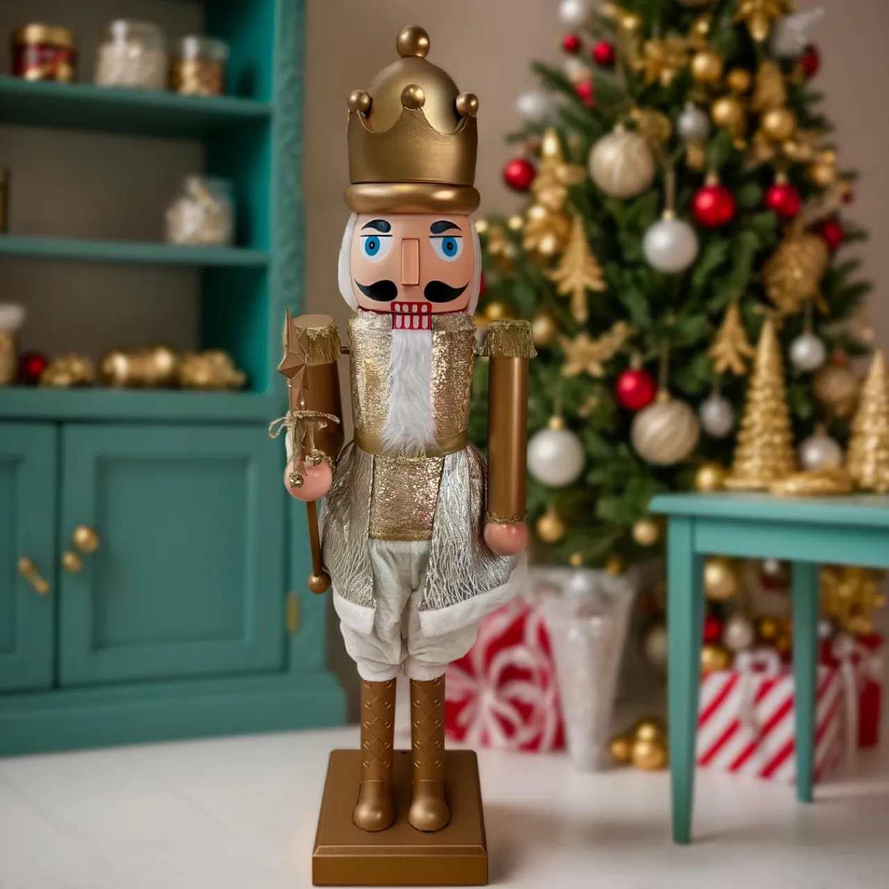 Personnage, Objet Grand Format|Père Noël, Animaux Et Personnage|EMINZA Musicien Casse-noisette (H160 cm) musical et animé Pavel Or