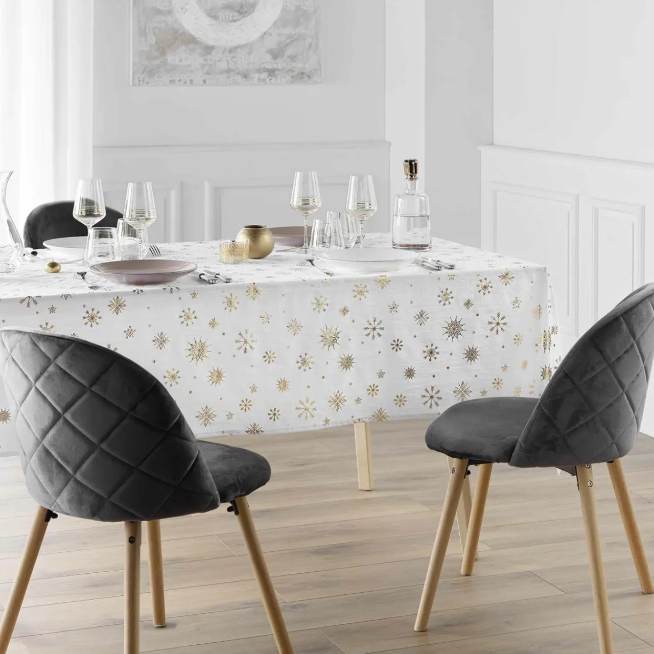 Nappe Et Chemin De Table|douceur d'intu017drieur Nappe de Noël rectangulaire anti tache (140 x 240 cm) Astrelia Blanc et dé Or
