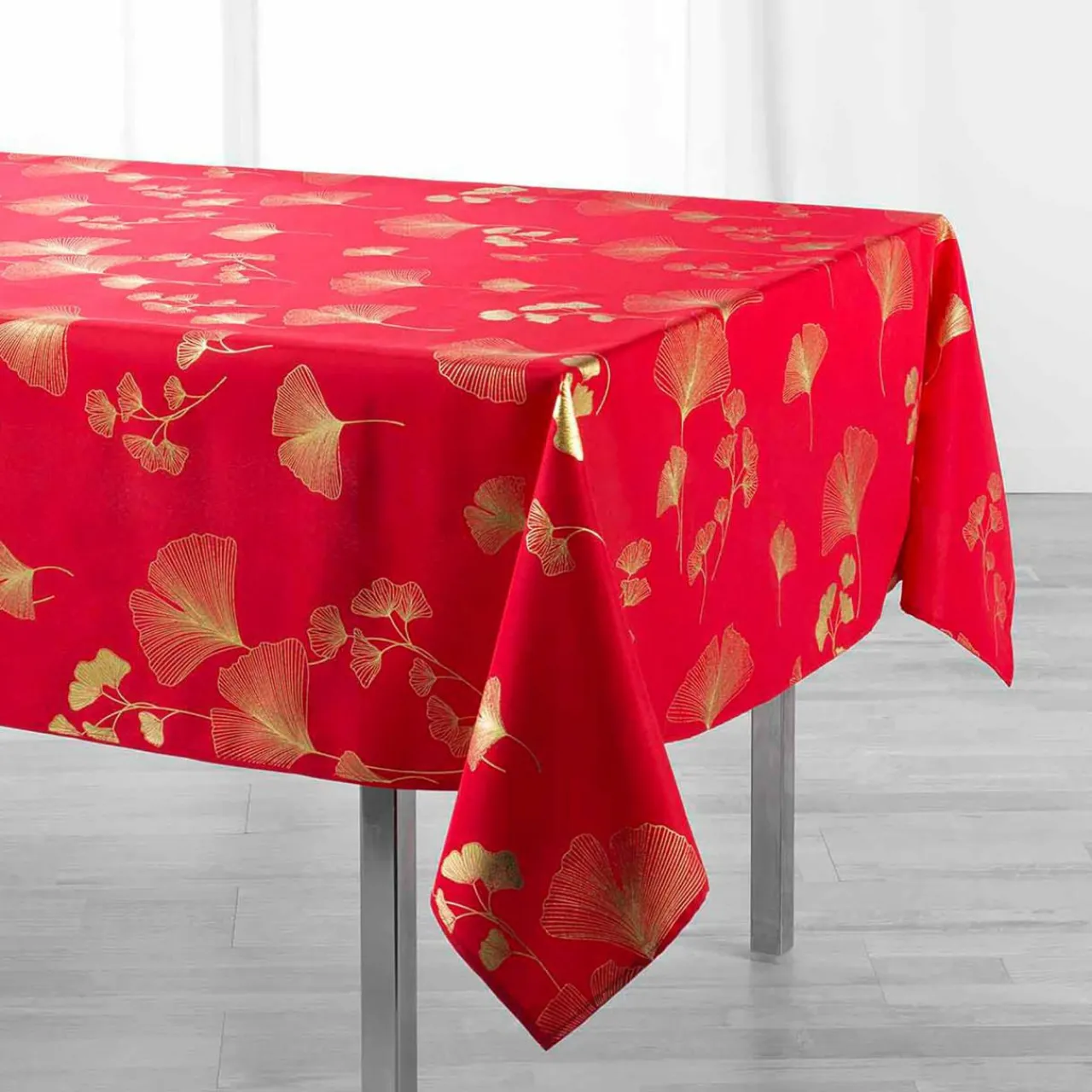 Nappe De Table|DOUCEUR D'INTERIEUR Nappe rectangulaire (150 x 240 cm) Bloomy Rouge
