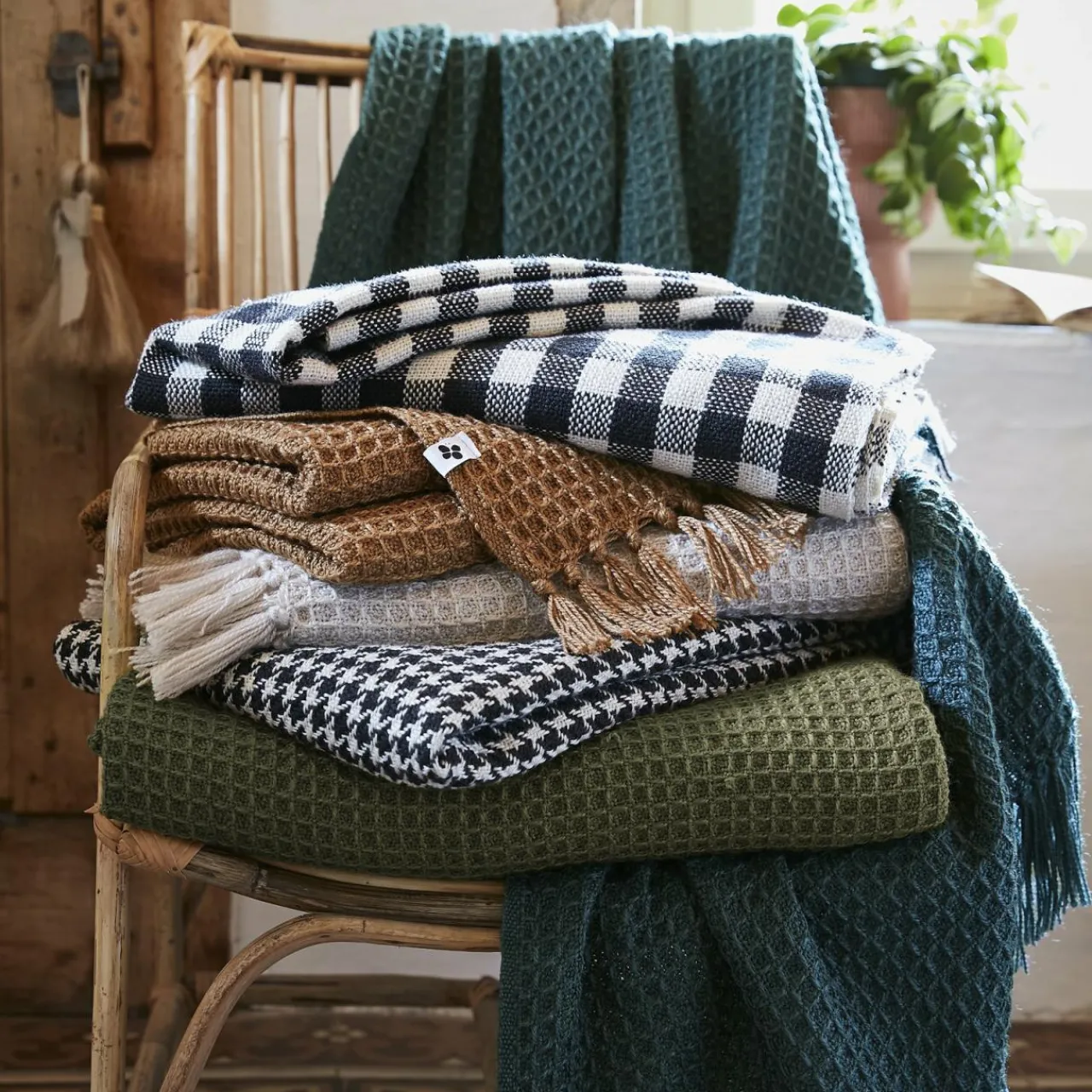 Plaid Et Jeté|Couvre-Lit Et Édredon|L'EFFET PAPILLON Plaid canapé matière recyclée (180 x 220 cm) Gabin thym Vert