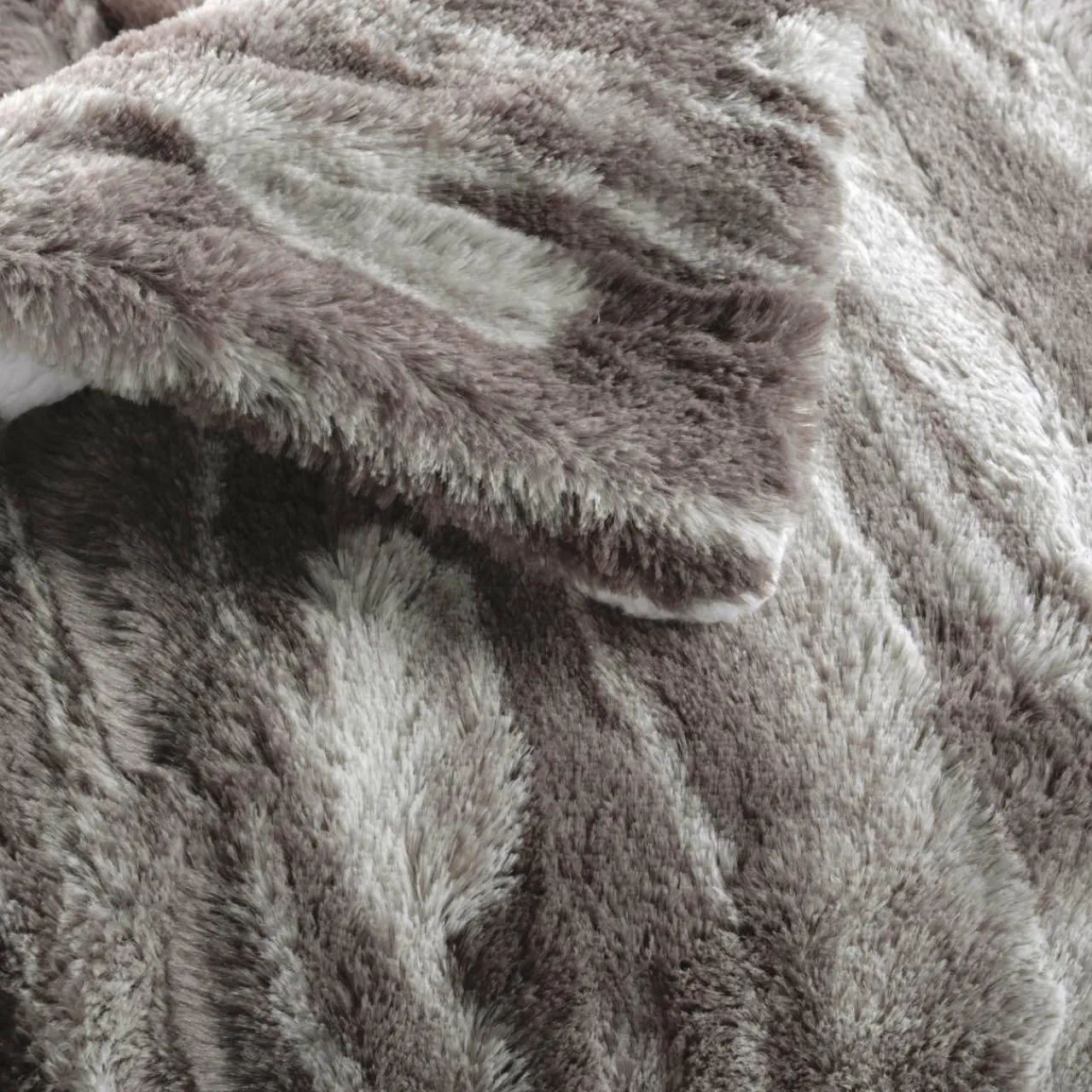 Plaid Et Jeté|DOUCEUR D'INTERIEUR Plaid fausse fourrure (125 x 150 cm) Caribou Taupe