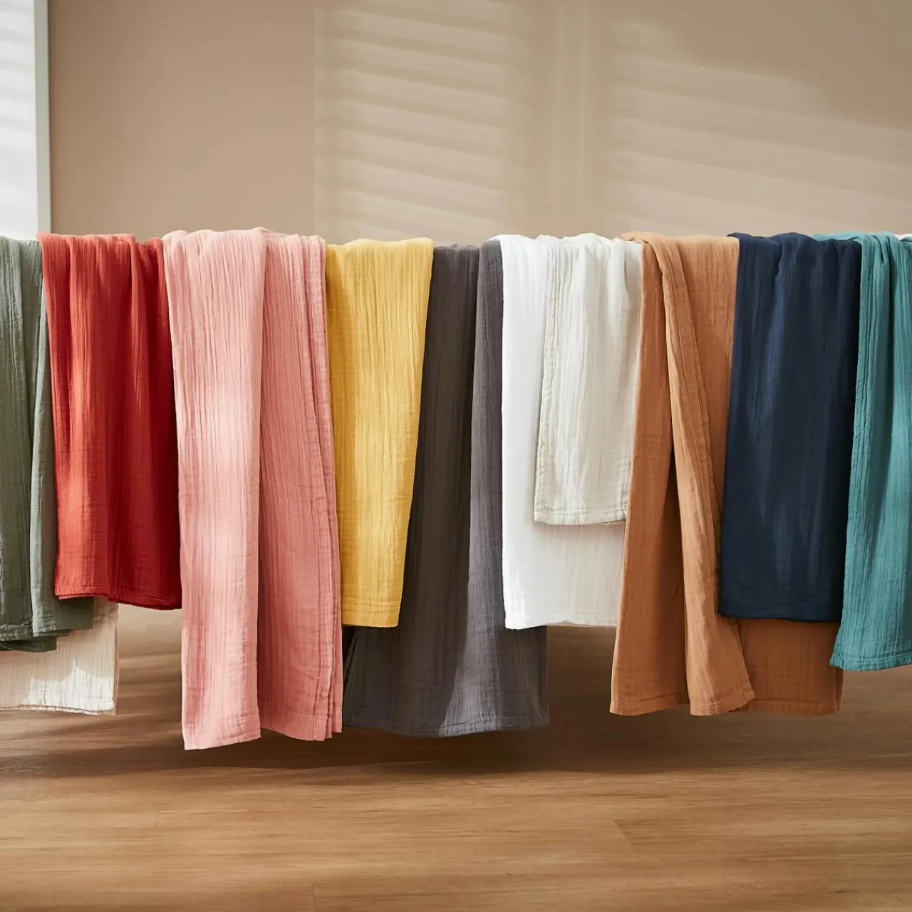 Rideau|EMINZA Rideau gaze de coton ajustable (140 x max 300 cm) Gaïa Vert tilleul