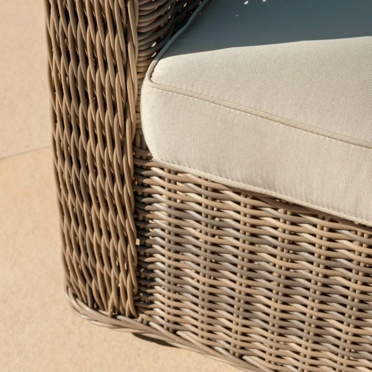 Salon De Jardin|MOBELLIA Salon de jardin en résine tressée 4 places 4 pcs Calvi Sepia et taupe Tressé Sepia - Taupe