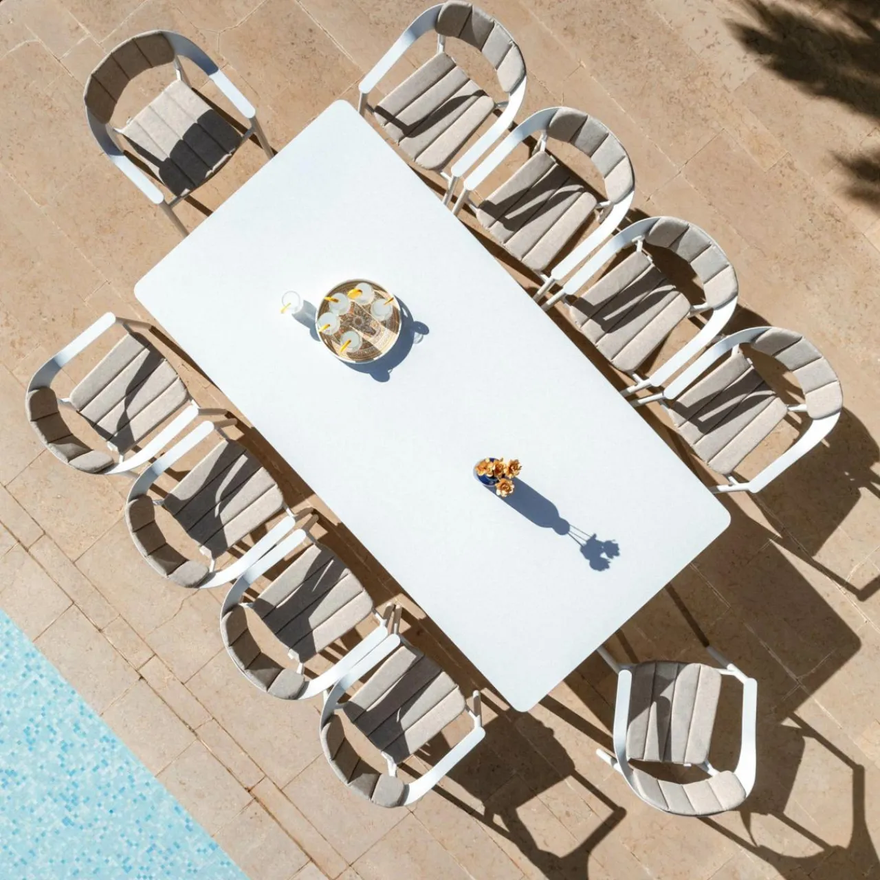 Table De Jardin|Salon De Jardin|MOBELLIA Table de jardin rectangulaire en aluminium 10 places (240 x 120 cm) Monte Carlo Blanc