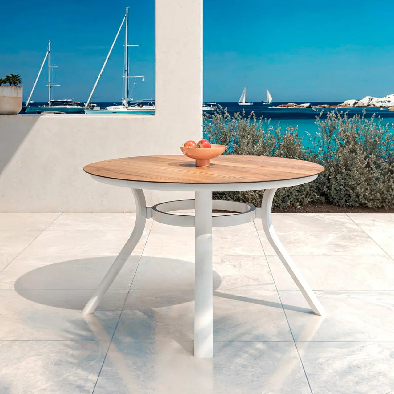 Table De Jardin|Salon De Jardin|MOBELLIA Table de jardin ronde en aluminium 6 places (D120 cm) Amalfi Blanc