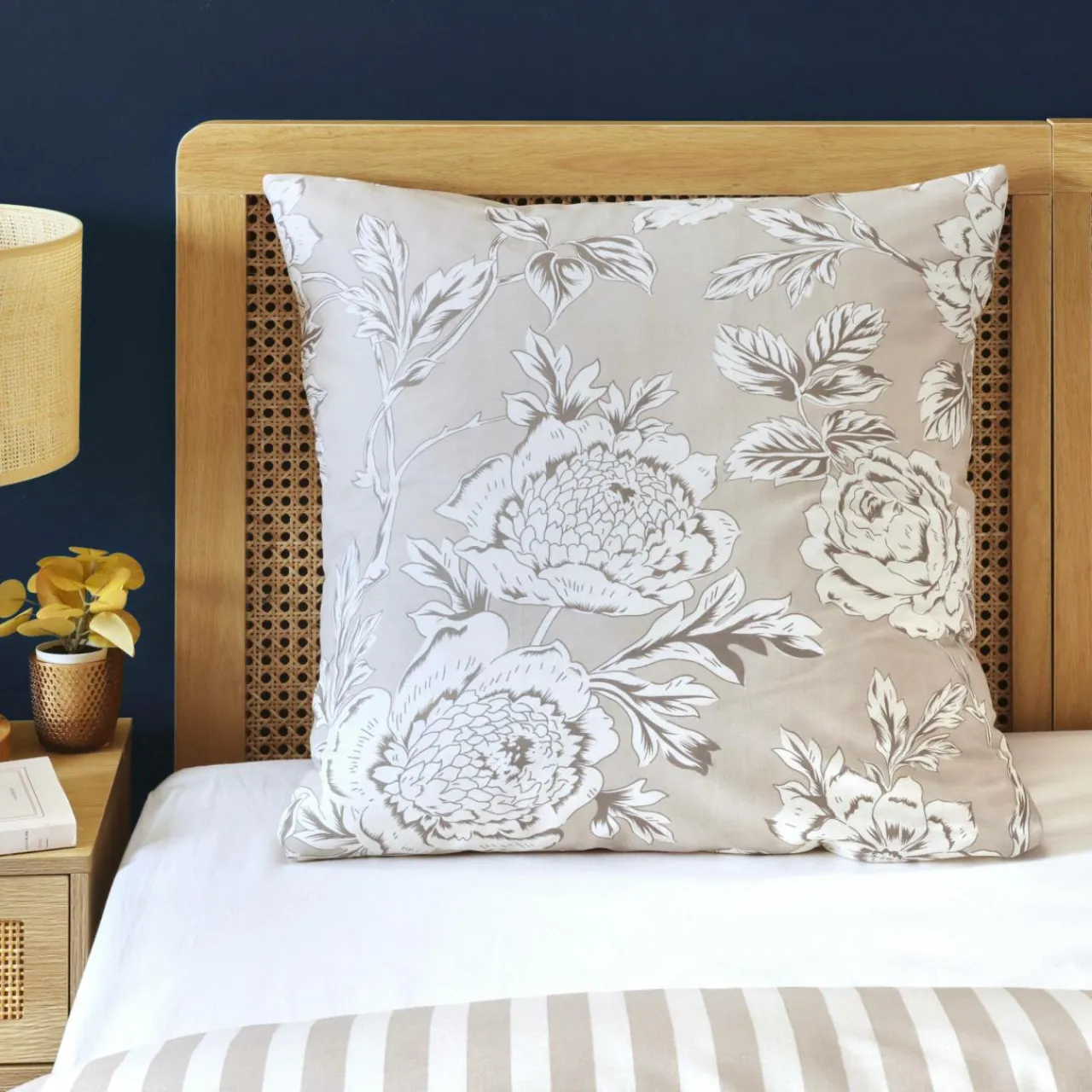 Taie D'Oreiller, Traversin|EMINZA Taie d'oreiller carrée coton (63 x 63 cm) Lara Beige