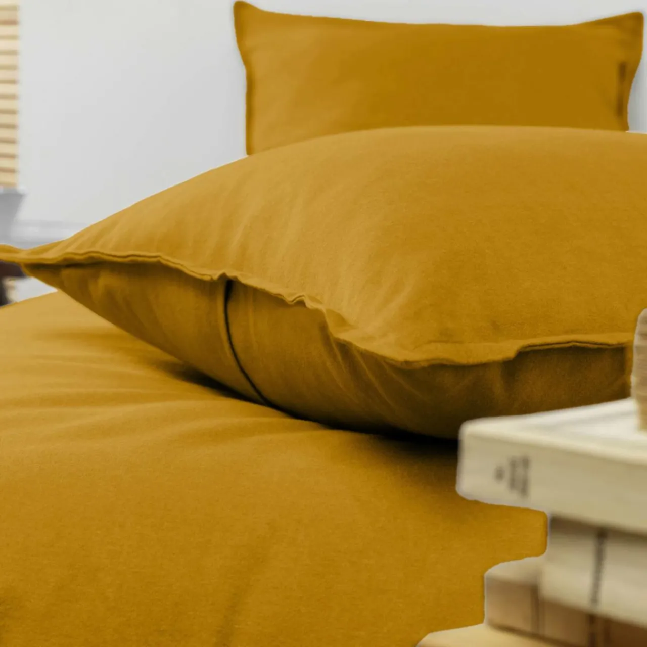 Taie D'Oreiller, Traversin|EMINZA Taie d'oreiller carrée flanelle de coton (63 x 63 cm) Nina Jaune ocre