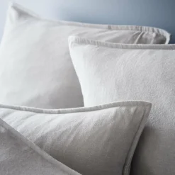 Taie D'Oreiller, Traversin|EMINZA Taie d'oreiller carrée flanelle de coton (63 x 63 cm) Théa Gris clair