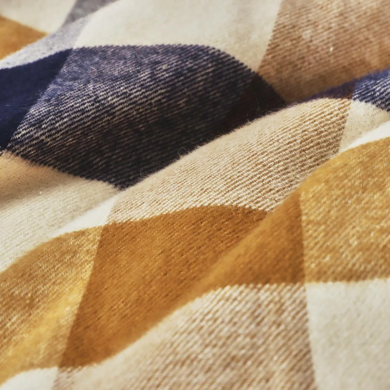 Taie D'Oreiller, Traversin|EMINZA Taie d'oreiller carrée flanelle de coton (63 x 63 cm) Nina carreaux Multicolore Carreau Multicolore