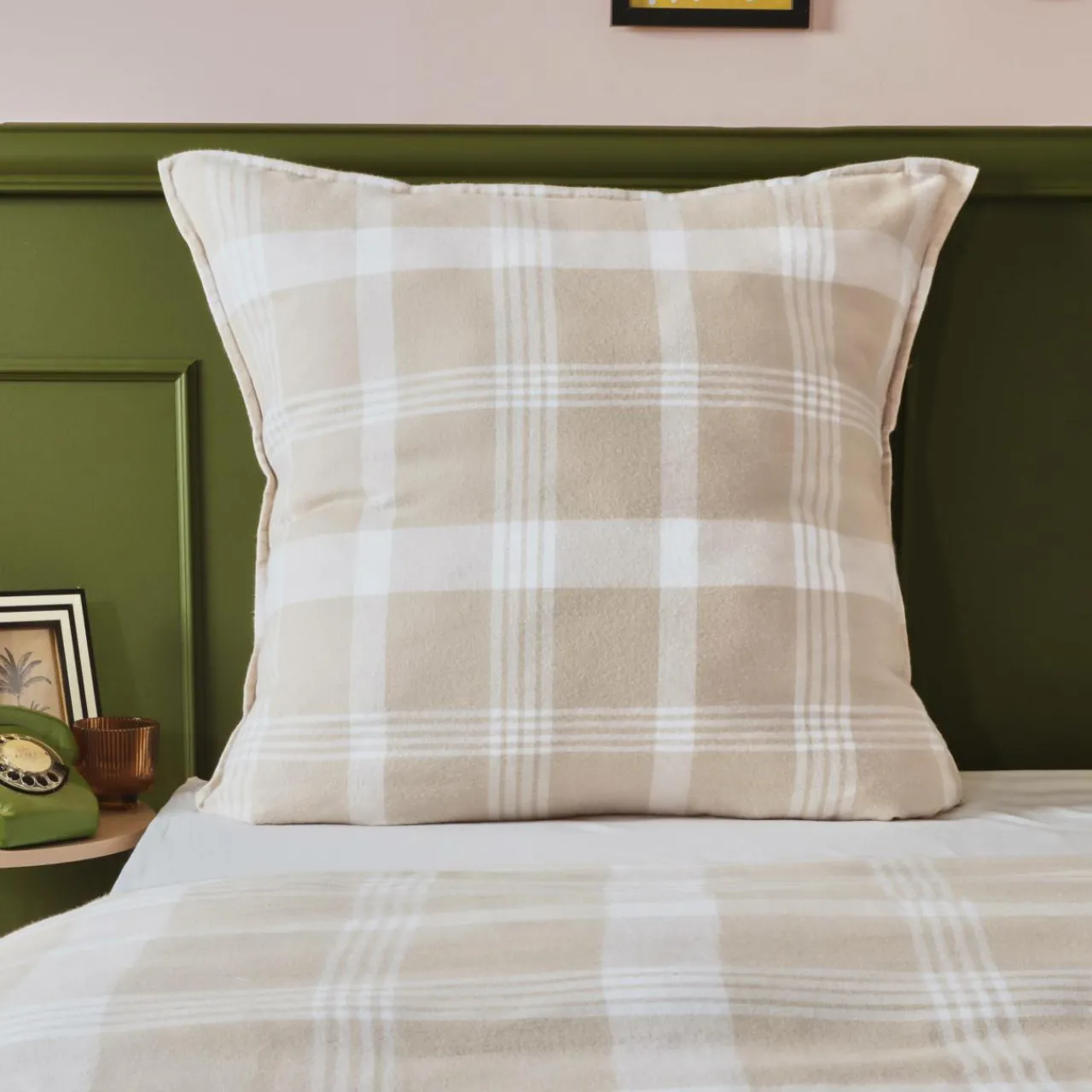 Taie D'Oreiller, Traversin|EMINZA Taie d'oreiller carrée flanelle de coton (80 x 80 cm) Nina carreaux Beige Carreau Beige