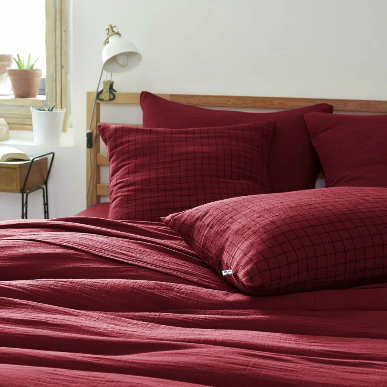 Taie D'Oreiller, Traversin|EMINZA Taie d'oreiller carrée gaze de coton (60 x 60 cm) Gaïa Mix Lie de vin Bordeaux