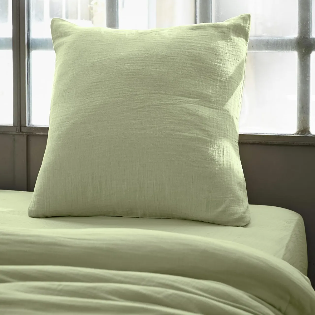 Taie D'Oreiller, Traversin|EMINZA Taie d'oreiller carrée gaze de coton (60 x 60 cm) Gaïa Vert tilleul