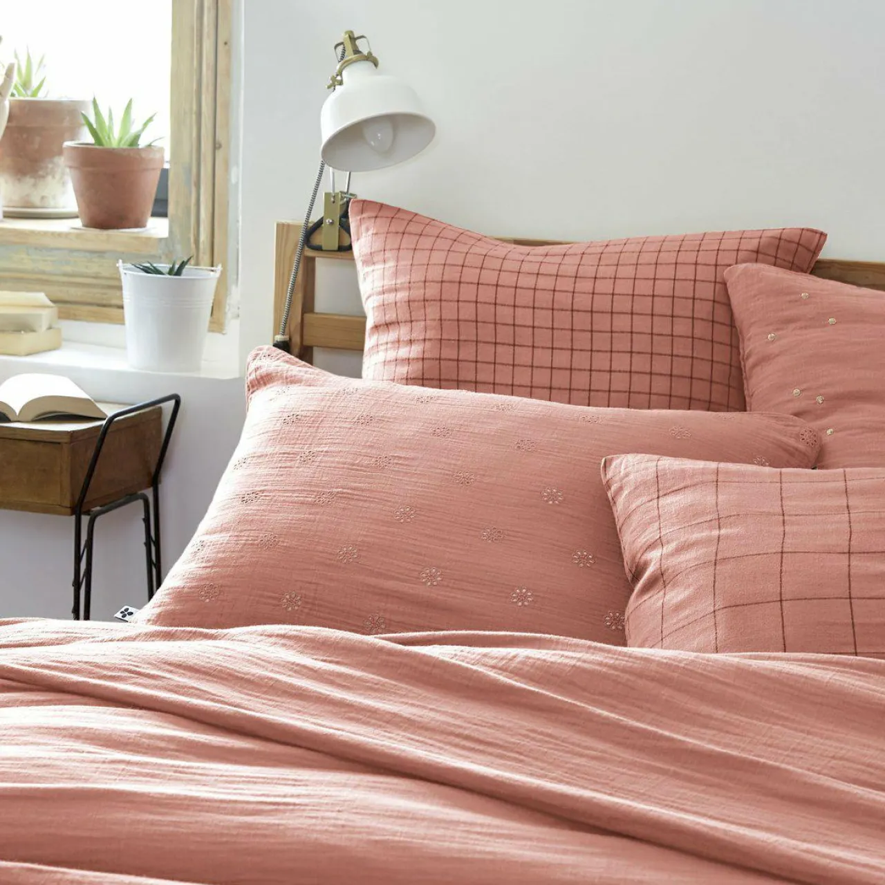 Taie D'Oreiller, Traversin|EMINZA Taie d'oreiller carrée gaze de coton (60 x 60 cm) Gaïa Mix Rose Pêche