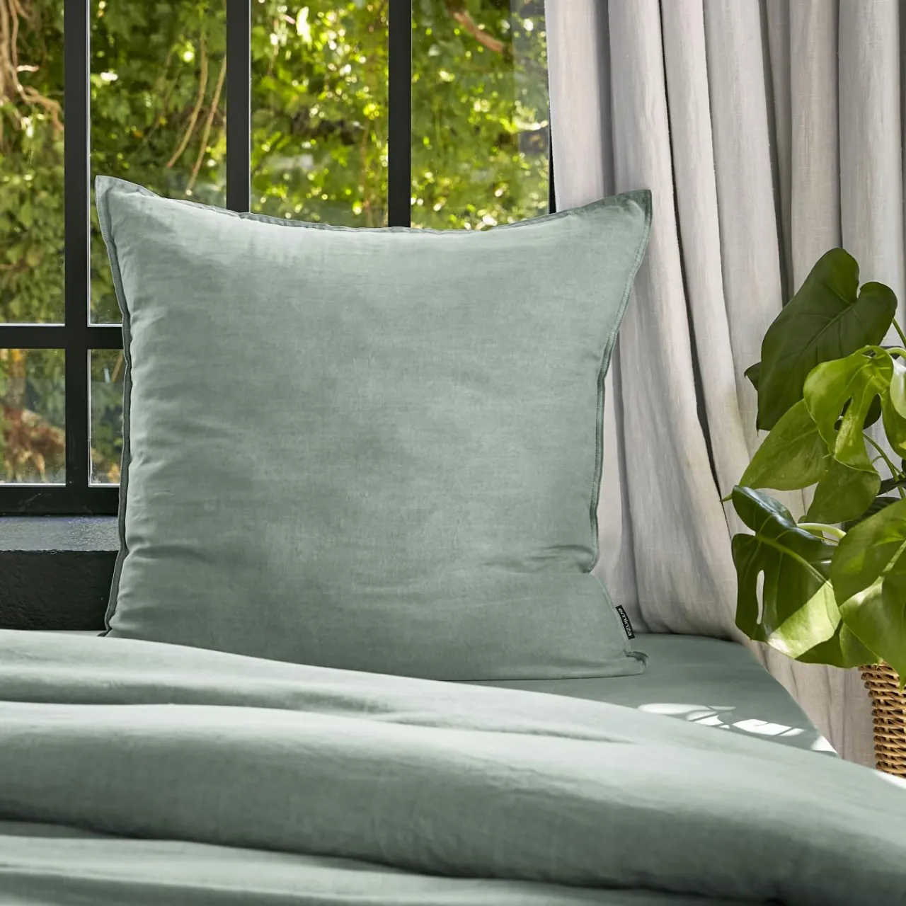 Taie D'Oreiller, Traversin|EMINZA Taie d'oreiller carrée lyocell Tencel™ lavé (63 x 63 cm) Olivia Vert Eucalyptus