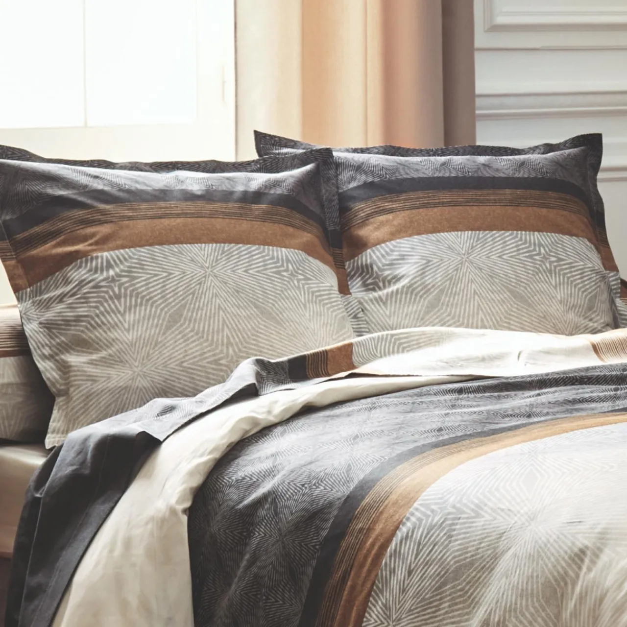 Taie D'Oreiller, Traversin|TRADILINGE Taie d'oreiller carrée satin de coton (65 x 65 cm) Tiago e Noir