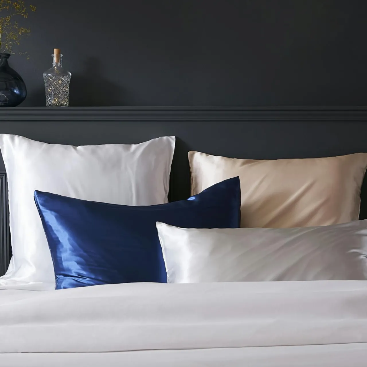 Taie D'Oreiller, Traversin|EMINZA Taie d'oreiller carrée soie de mûrier (80 x 80 cm) Mizuki Bleu marine