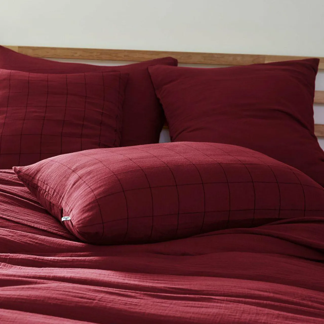 Taie D'Oreiller, Traversin|EMINZA Taie d'oreiller rectangulaire gaze de coton (50 x 70 cm) Gaïa Match Lie de vin Bordeaux